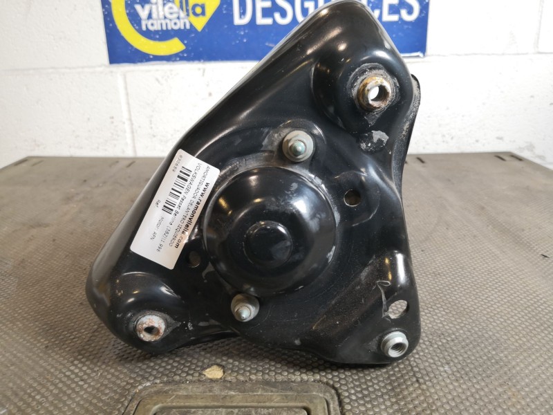 Recambio de amortiguador delantero izquierdo para volkswagen passat berlina (3b2) 1.9 tdi referencia OEM IAM    Recambio de amortiguador delantero izquierdo para volkswagen passat berlina (3b2) 1.9 tdi referencia OEM IAM