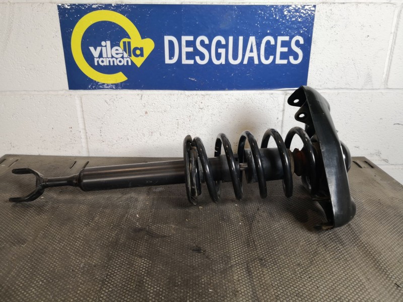 Recambio de amortiguador delantero izquierdo para volkswagen passat berlina (3b2) 1.9 tdi referencia OEM IAM    Recambio de amortiguador delantero izquierdo para volkswagen passat berlina (3b2) 1.9 tdi referencia OEM IAM