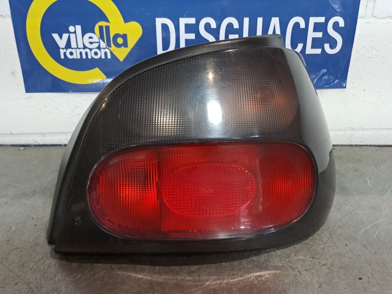 Recambio de piloto trasero derecho para renault megane i (ba0/1_) 1.9 dti referencia OEM IAM    Recambio de piloto trasero derecho para renault megane i (ba0/1_) 1.9 dti referencia OEM IAM