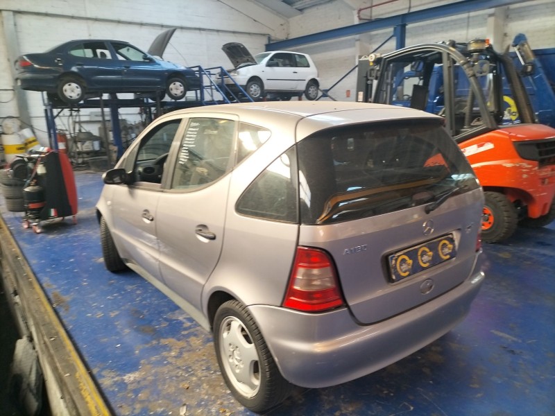 mercedes clase a (w168) del año 2001 mercedes clase a (w168) del año 2001