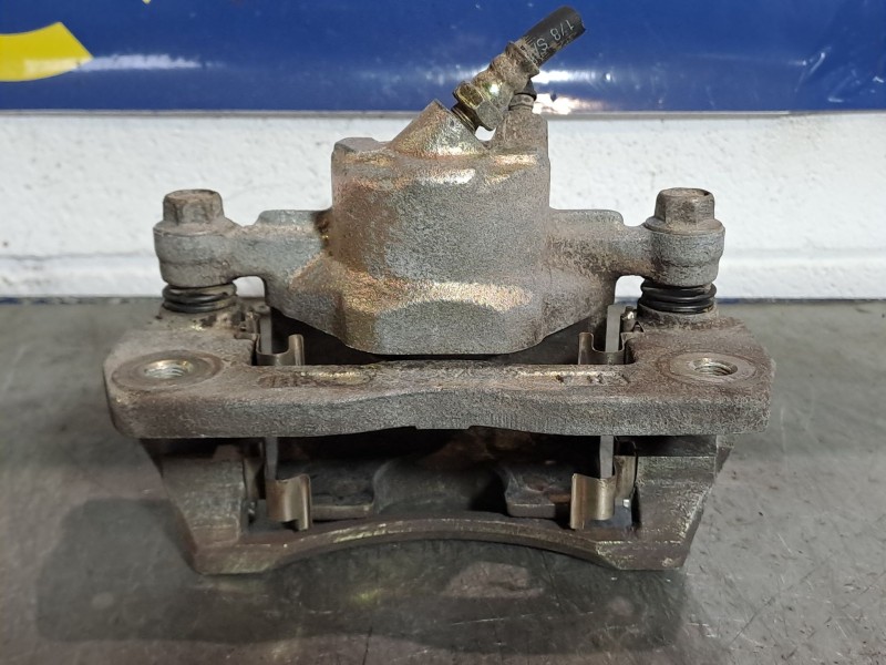 Recambio de pinza freno delantera derecha para kia shuma ii 1.6 ls berlina portón referencia OEM IAM   