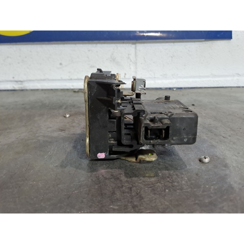 Recambio de cerradura puerta delantera derecha para renault kangoo (f/kc0) 1.9 diesel | 0.97 - ... 1.9 diesel | 0.97 - ... refer