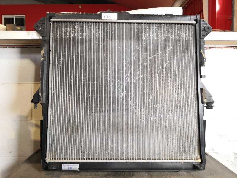 Recambio de radiador agua para ford ranger referencia OEM IAM   