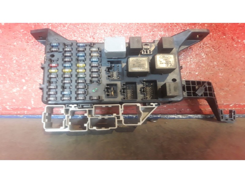 Recambio de caja reles fusibles para ford mondeo berlina (ge)  | 0.00 - 0.07  | 0.00 - 0.07 referencia OEM IAM 1S7T14A073AE  