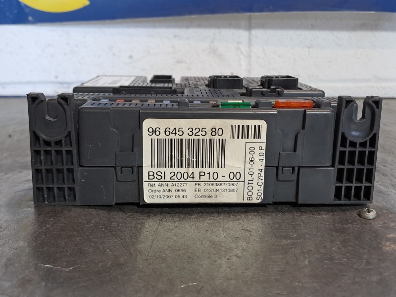 Recambio de centralita bsi para citroen c2 referencia OEM IAM BSI2004P1000 9664532580 BOOTL010600