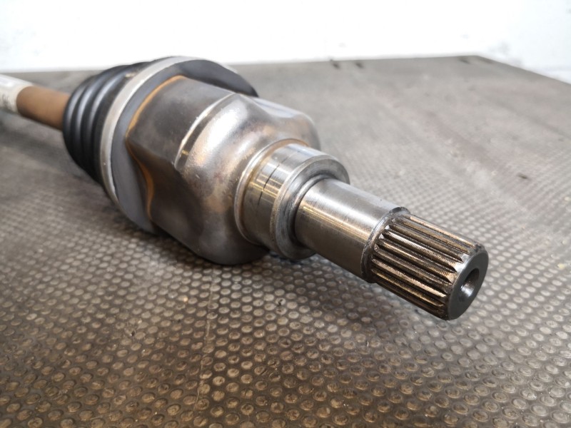 Recambio de transmision delantera izquierda para citroen c2 referencia OEM IAM 9684678480  