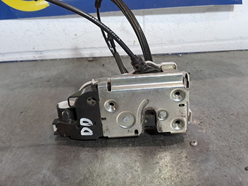 Recambio de cerradura puerta delantera derecha para citroen c2 referencia OEM IAM 52187780  