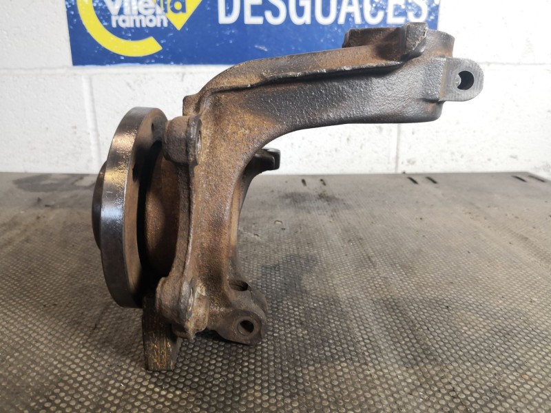 Recambio de mangueta delantera derecha para citroen c2 referencia OEM IAM   