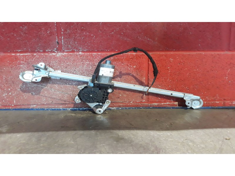 Recambio de elevalunas trasero izquierdo para mercedes clase e (w210) berlina referencia OEM IAM   