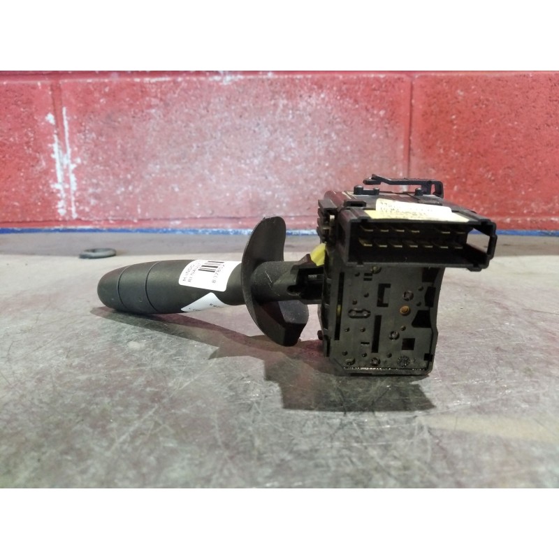 Recambio de mando limpia para renault trafic caja cerrada  (ab 4.01)  | ... trafic caja cerrada  (ab 4.01)  | ... referencia OEM