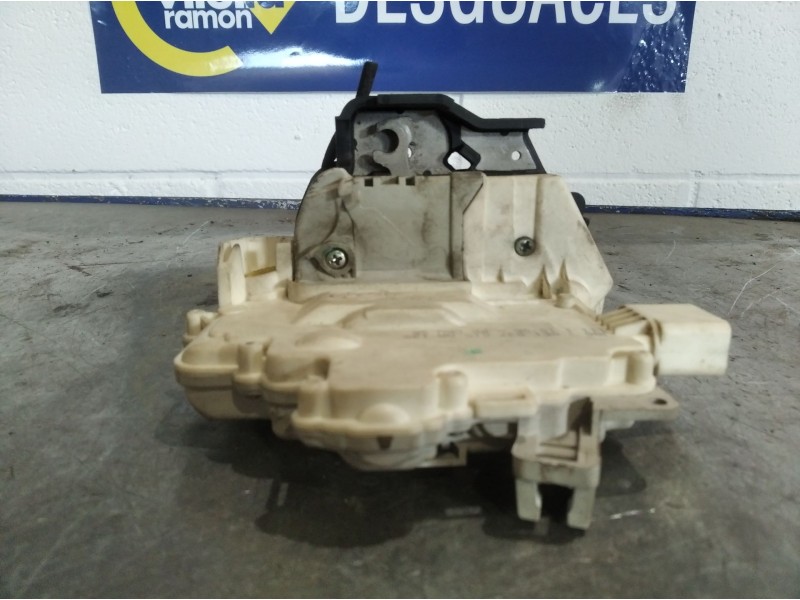 Recambio de cerradura puerta delantera izquierda para audi a4 berlina (8e) 2.0 16v tfsi referencia OEM IAM 8E1837015AA  