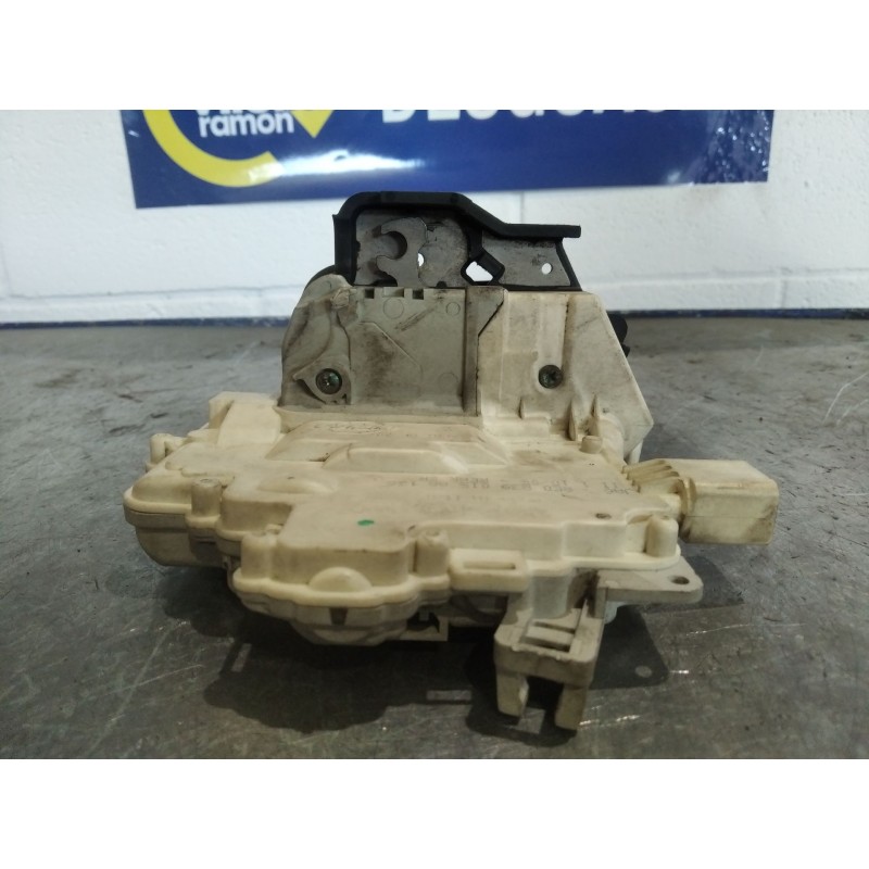Recambio de cerradura puerta trasera izquierda para audi a4 berlina (8e) 2.0 16v tfsi referencia OEM IAM 8E1839015A  