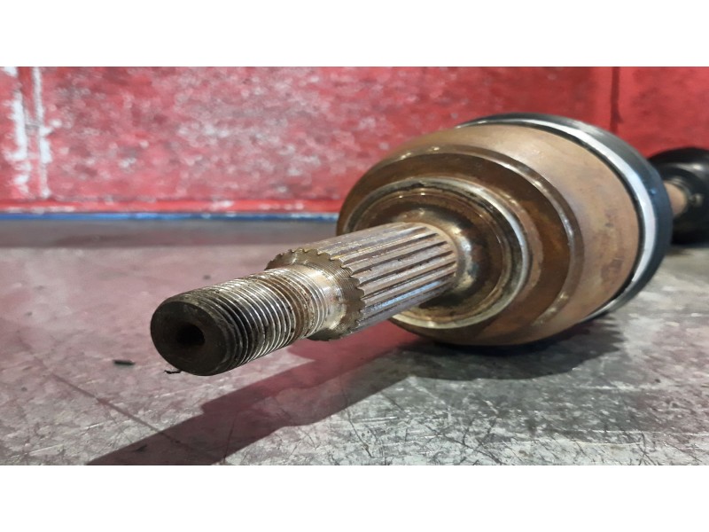 Recambio de transmision delantero izquierda para renault scenic ii 1.9 dci diesel | 0.03 - ... 1.9 dci diesel | 0.03 - ... refer
