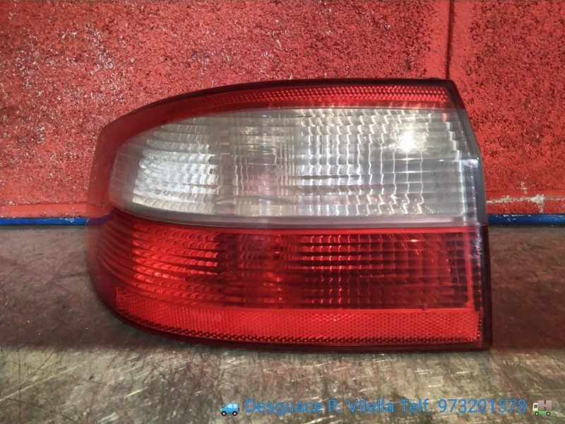 Recambio de piloto trasero izquierdo para renault laguna ii (bg0) authentique | 11.01 - 12.05 authentique | 11.01 - 12.05 refere
