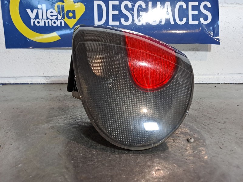 Recambio de piloto trasero izquierdo para renault megane i (ba0/1_) 1.9 dti referencia OEM IAM   