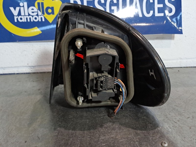 Recambio de piloto trasero izquierdo para renault megane i (ba0/1_) 1.9 dti referencia OEM IAM   
