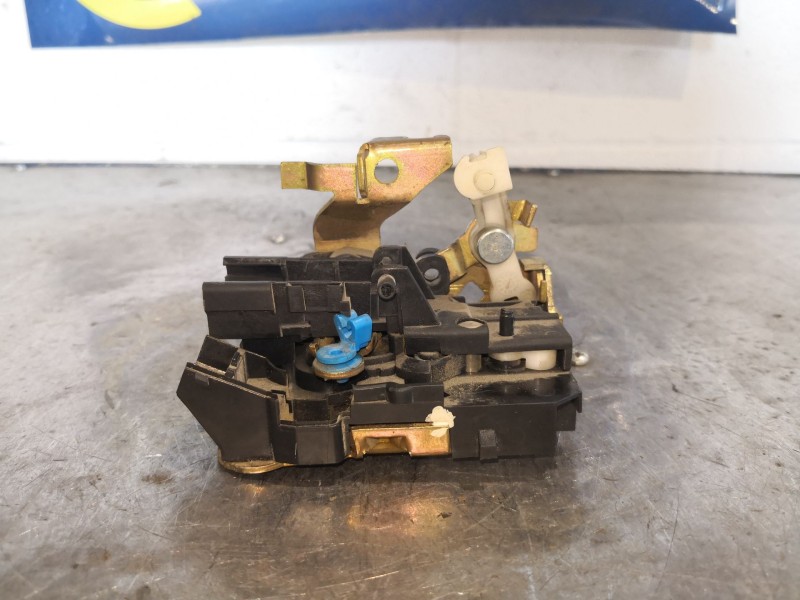 Recambio de cerradura puerta corredera izquierda para renault kangoo (f/kc0) referencia OEM IAM   