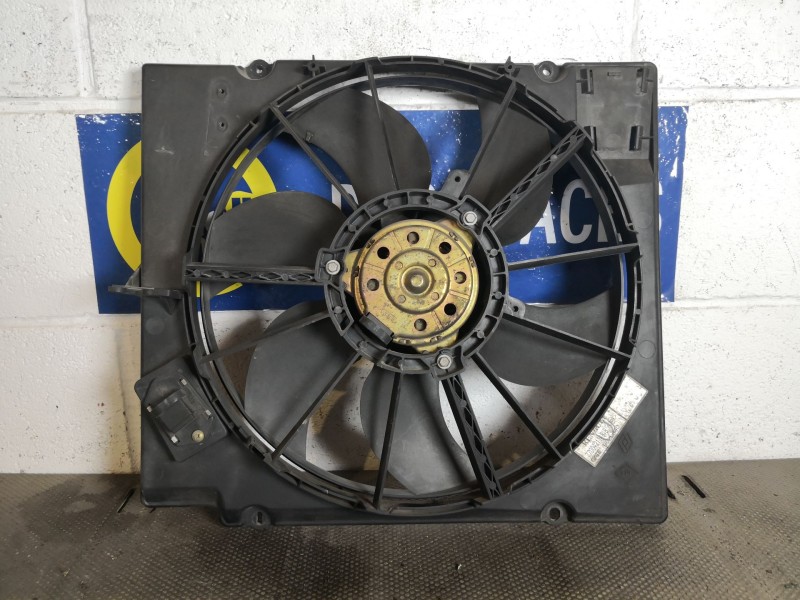 Recambio de electroventilador para renault megane i (ba0/1_) 1.9 dti referencia OEM IAM 7700421148B 9020840 
