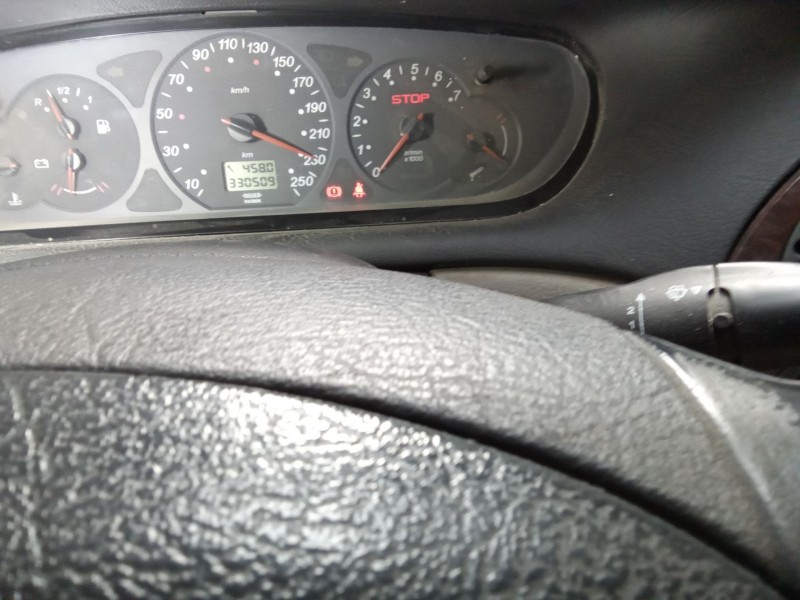 citroen c5 berlina del año 2004