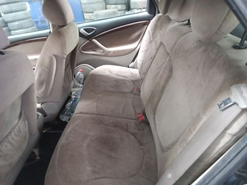 citroen c5 berlina del año 2004