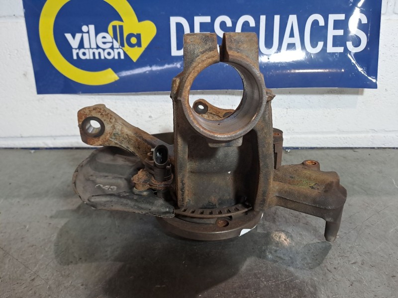 Recambio de mangueta delantera derecha para volkswagen golf iv berlina (1j1) 1.6 referencia OEM IAM   