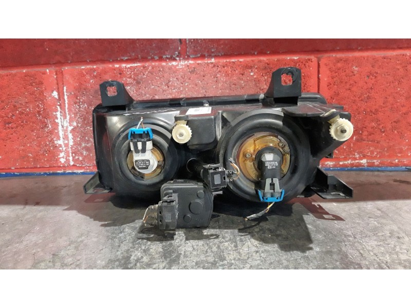 Recambio de faro derecho para bmw serie 3 compacto (e36) 316i | 04.94 - 12.99 316i | 04.94 - 12.99 referencia OEM IAM   