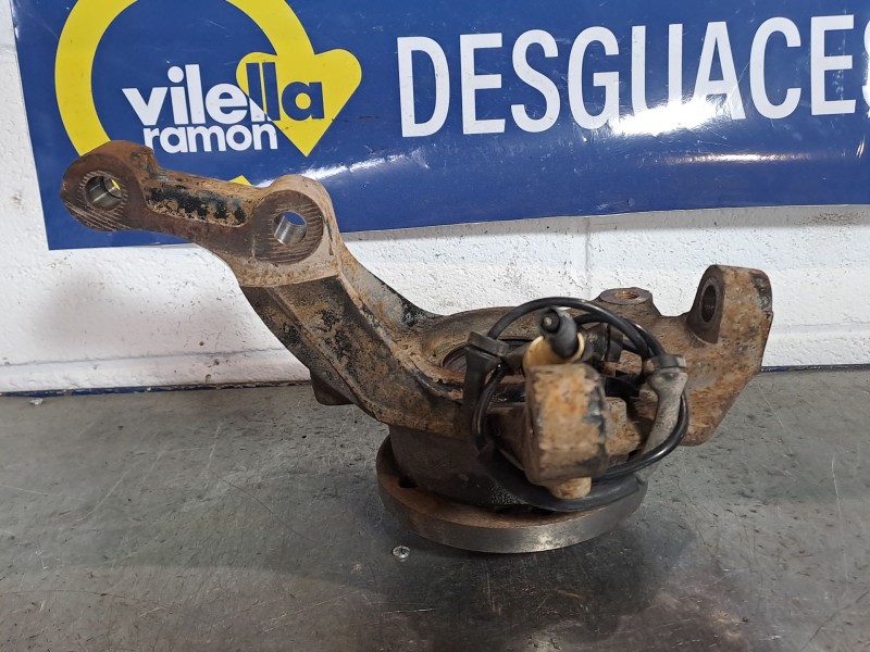 Recambio de mangueta delantera izquierda para renault laguna ii (bg0) 1.9 dci diesel referencia OEM IAM   