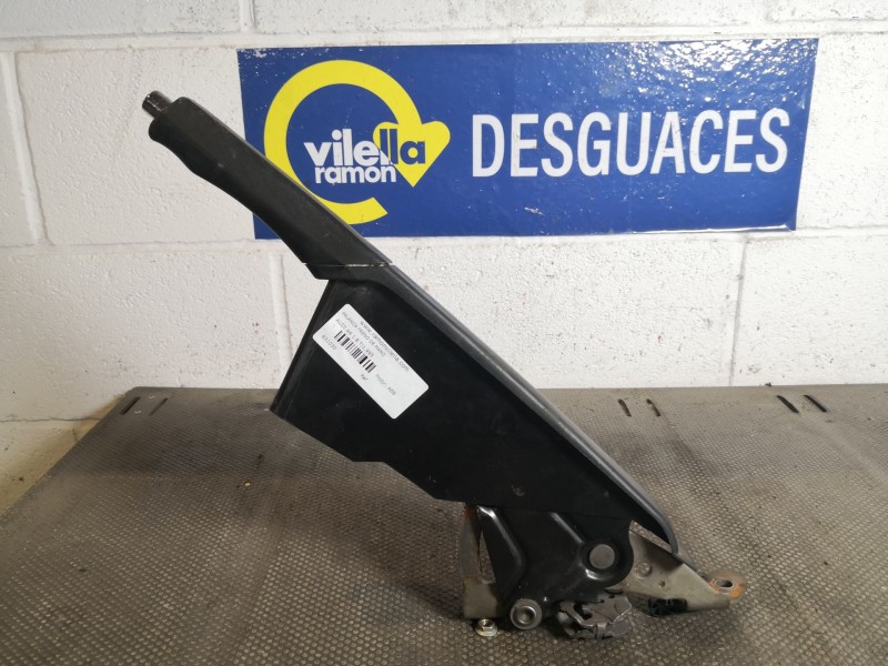 Recambio de palanca freno de mano para audi a4 1.8 t referencia OEM IAM    Recambio de palanca freno de mano para audi a4 1.8 t referencia OEM IAM