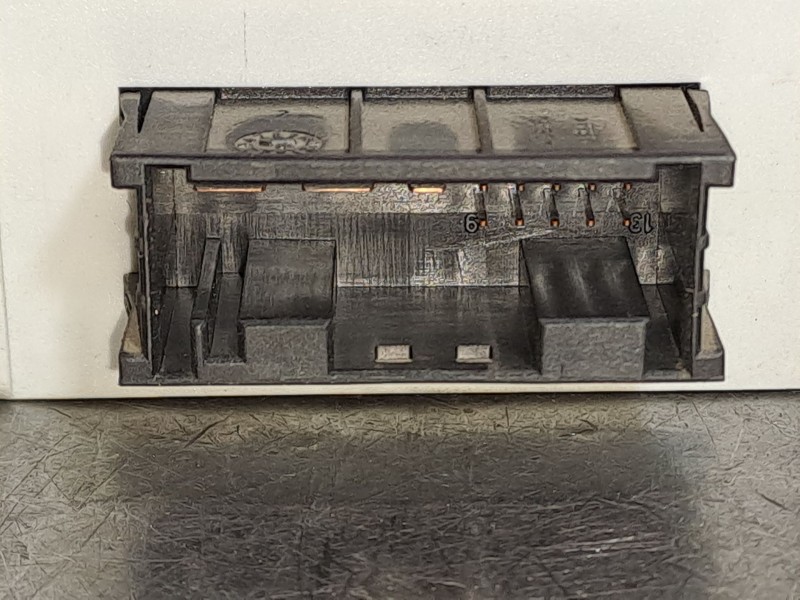 Recambio de centralita para bmw serie 3 coupe (e46) 2.8 24v cat referencia OEM IAM 61356905667 YWC107130  Recambio de centralita para bmw serie 3 coupe (e46) 2.8 24v cat referencia OEM IAM 61356905667 YWC107130