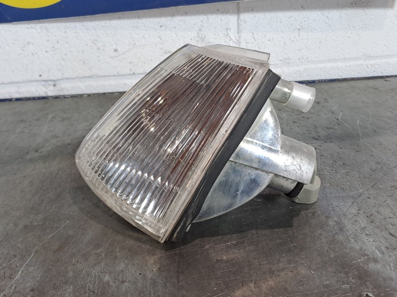 Recambio de piloto delantero izquierdo para renault clio clio 1.4 rn referencia OEM IAM   