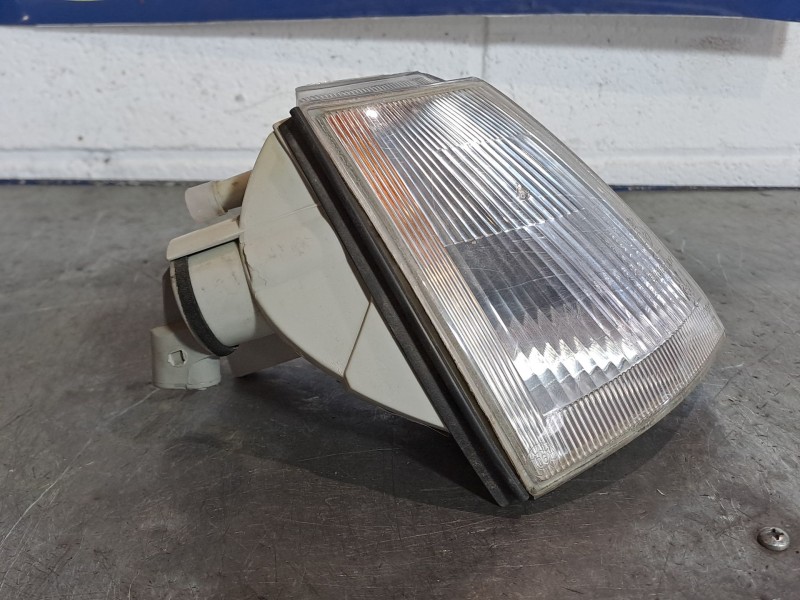 Recambio de piloto delantero derecho para renault clio clio 1.4 rn referencia OEM IAM 7701349982 67622405 