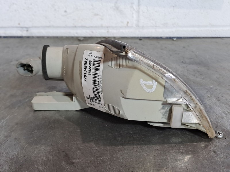 Recambio de piloto delantero derecho para renault clio clio 1.4 rn referencia OEM IAM 7701349982 67622405 