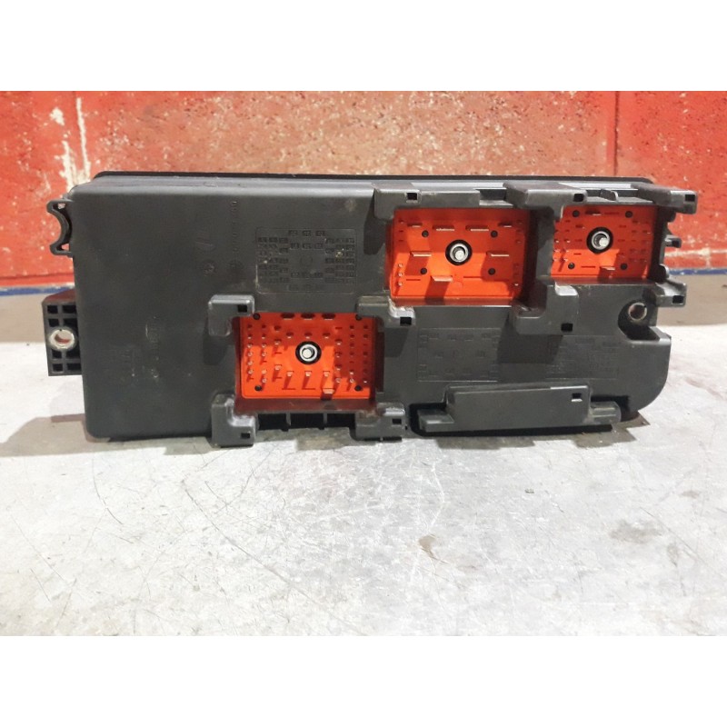 Recambio de caja reles fusibles para opel vectra c berlina  | 0.02 - 0.05  | 0.02 - 0.05 referencia OEM IAM 13172979 5190067201 