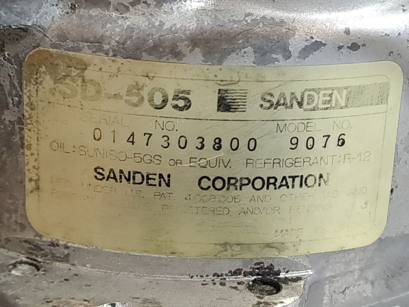 Recambio de compresor aire acondicionado para renault clio clio 1.4 rn referencia OEM IAM 9076  