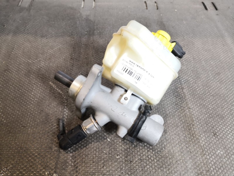 Recambio de bomba freno para volkswagen touareg (7la) tdi v10 | 11.02 - 12.06 referencia OEM IAM    Recambio de bomba freno para volkswagen touareg (7la) tdi v10 | 11.02 - 12.06 referencia OEM IAM