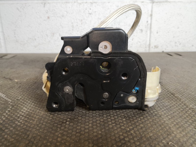 Recambio de cerradura puerta delantera izquierda para audi a6 avant (4f5)  | 0.05 - 0.08  | 0.05 - 0.08 referencia OEM IAM 4F183