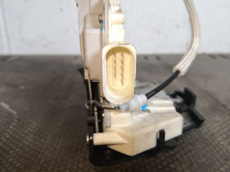 Recambio de cerradura puerta delantera izquierda para audi a6 avant (4f5)  | 0.05 - 0.08  | 0.05 - 0.08 referencia OEM IAM 4F183