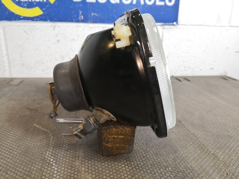 Recambio de faro derecho para renault express furgón (f40_, g40_) 1.4 referencia OEM IAM 03902979   Recambio de faro derecho para renault express furgón (f40_, g40_) 1.4 referencia OEM IAM 03902979