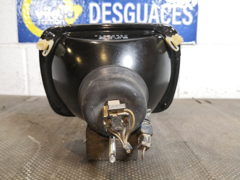 Recambio de faro derecho para renault express furgón (f40_, g40_) 1.4 referencia OEM IAM 03902979   Recambio de faro derecho para renault express furgón (f40_, g40_) 1.4 referencia OEM IAM 03902979