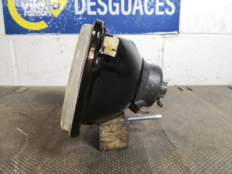 Recambio de faro derecho para renault express furgón (f40_, g40_) 1.4 referencia OEM IAM 03902979   Recambio de faro derecho para renault express furgón (f40_, g40_) 1.4 referencia OEM IAM 03902979
