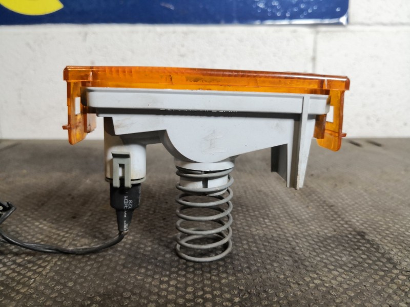 Recambio de piloto delantero derecho para renault express furgón (f40_, g40_) 1.4 referencia OEM IAM 7700811996  