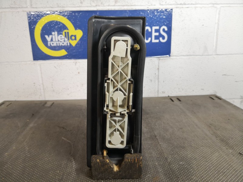 Recambio de piloto trasero derecho para renault express furgón (f40_, g40_) 1.4 referencia OEM IAM   