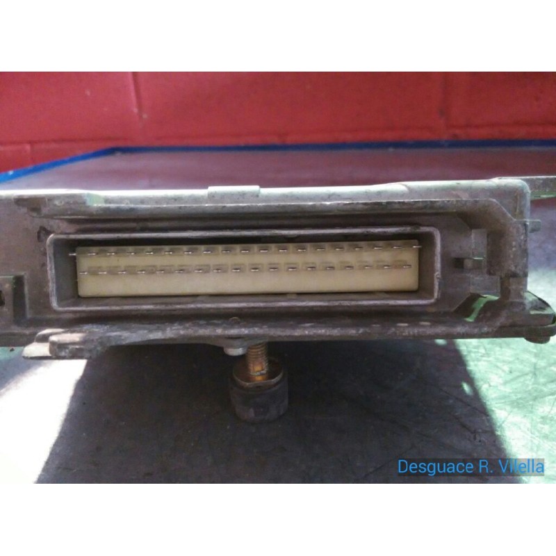 Recambio de centralita motor uce para citroen saxo 1.1 sx | 0.96 - ... 1.1 sx | 0.96 - ... referencia OEM IAM 0261203736 9620398
