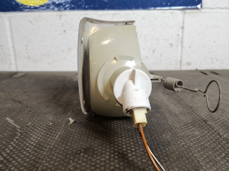 Recambio de piloto delantero izquierdo para seat ibiza ibiza 1.2 clx / special referencia OEM IAM    Recambio de piloto delantero izquierdo para seat ibiza ibiza 1.2 clx / special referencia OEM IAM