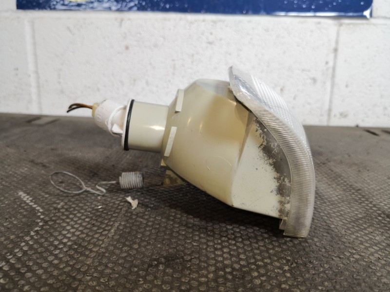 Recambio de piloto delantero izquierdo para seat ibiza ibiza 1.2 clx / special referencia OEM IAM    Recambio de piloto delantero izquierdo para seat ibiza ibiza 1.2 clx / special referencia OEM IAM