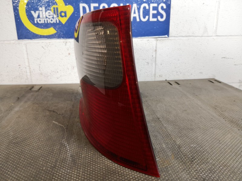 Recambio de piloto trasero derecho para rover serie 25 (rf) 1.1 referencia OEM IAM    Recambio de piloto trasero derecho para rover serie 25 (rf) 1.1 referencia OEM IAM