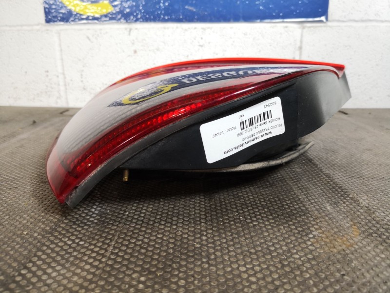 Recambio de piloto trasero derecho para rover serie 25 (rf) 1.1 referencia OEM IAM    Recambio de piloto trasero derecho para rover serie 25 (rf) 1.1 referencia OEM IAM