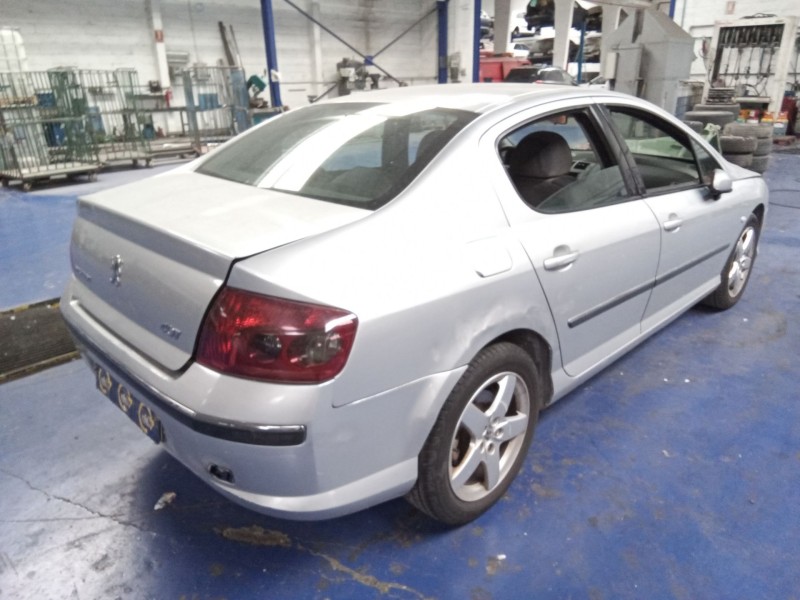 peugeot 407 del año 2004