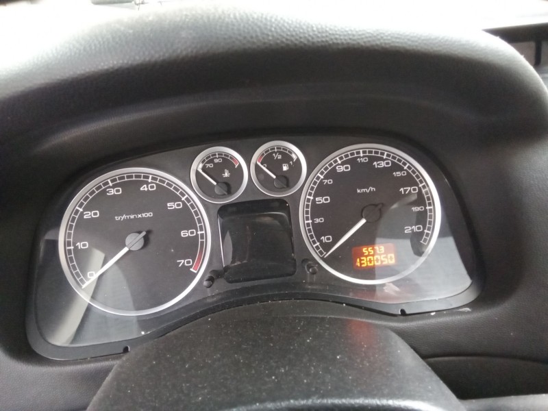 peugeot 307 (s1) 1.6 16v cat | 0.01 - 0.05 del año 2001