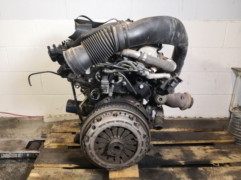 Recambio de motor completo para citroen c5 berlina 2.2 hdi fap referencia OEM IAM 4HX  